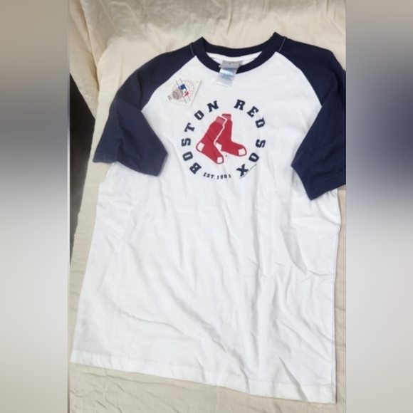 SET of Genuine Merchandise Red Sox Boys Tees Size 14/16 - Picture 5 of 9